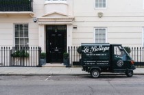 缅甸国际快递物流费用(轮胎、电池、机油全面涨价！缅甸集装箱货车运输费用也上调)