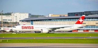 飞机场国际物流(上海机场智能货站携手瑞士Swissport，共同打造智慧物流新标杆)