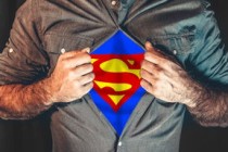 新冠何时能取消全球紧急状态-(新冠何时能取消全球紧急状态？曾光：死亡率为首要判断标准)