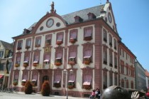 饶河国际物流(“蜜都”饶河：电子商务交易额3年间增长424.6%)