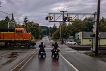 铁路轿车托运(火车能托运汽车吗？操作步骤来了！)