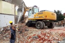 深圳宝安搬厂(厂房整体搬迁，深圳启程搬迁：团队上门规划，工期可控)