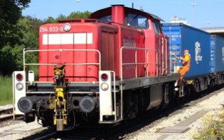 火车托运电话(7月1日起实施！铁路旅客携带和托运物品有新规)