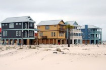 深圳2地升级为中风险地区(深圳大鹏半岛，隐形杀手危险区域未开放，游客仍盲目冒险)