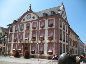 饶河国际物流(“蜜都”饶河:电子商务交易额3年间增长424.6%) 第1张 饶河国际物流(“蜜都”饶河:电子商务交易额3年间增长424.6%) 第1张