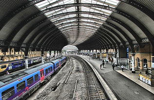 上海到青岛高铁时刻表(最低4折！1300余趟动车组列车票加大打折力度)  第1张